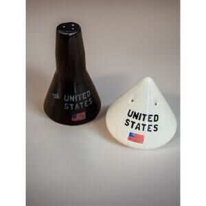 Vtg Kennedy Space Center Ceramic Salt & Pepper Shakers Nasa Apollo & Gemini Set